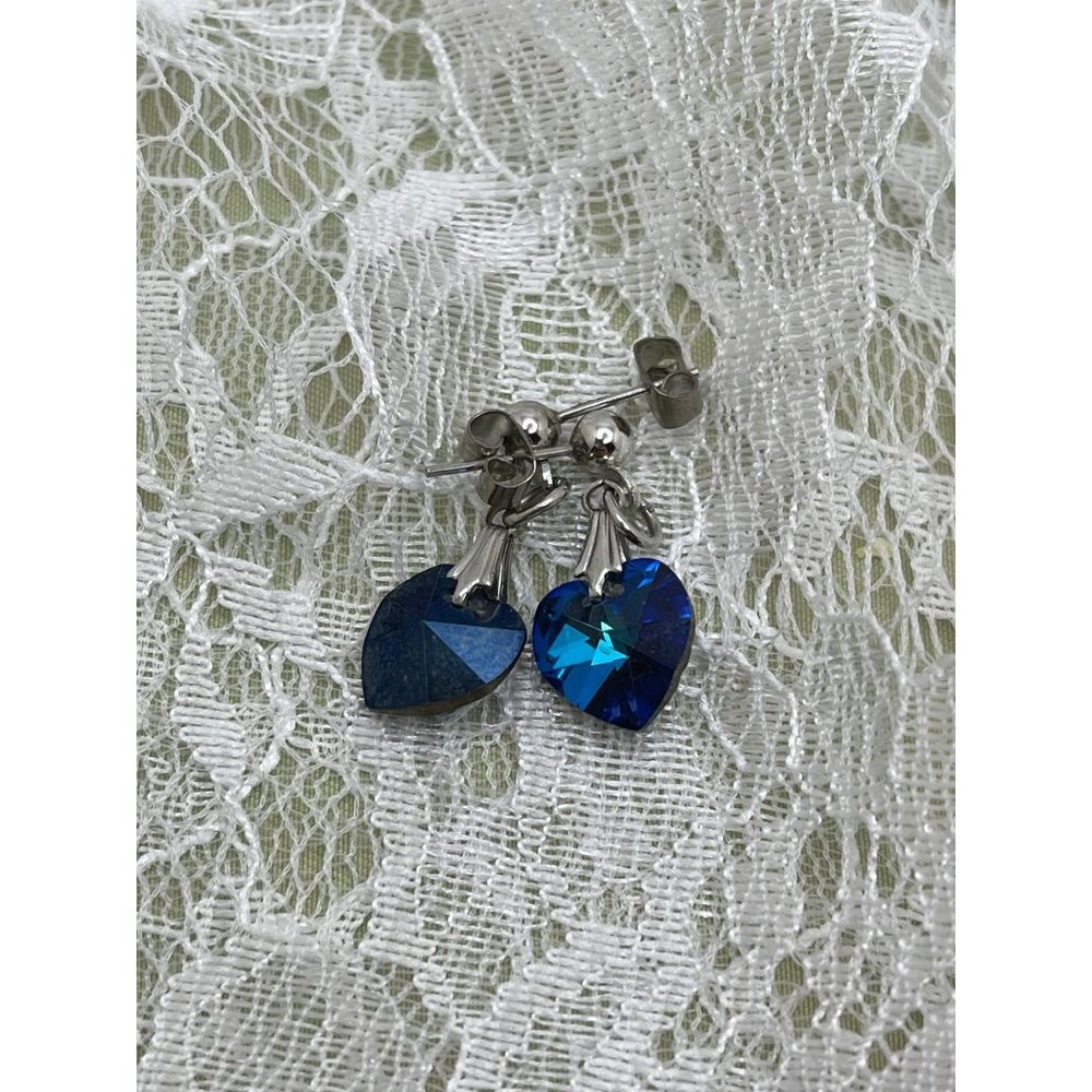 Heart Iridescent Blue Gem Silver Tone Dangle Earrings